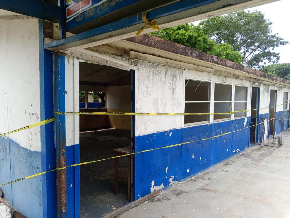 Universidad Experimental de Guayana sobrevive entre aulas cerradas y baños colapsados