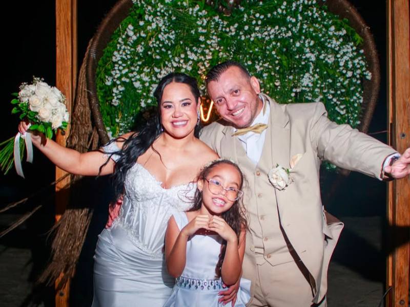 En Maracay despiden a Víctor, Dianne y su hija Miranda tras desplome de edificio en Turmero