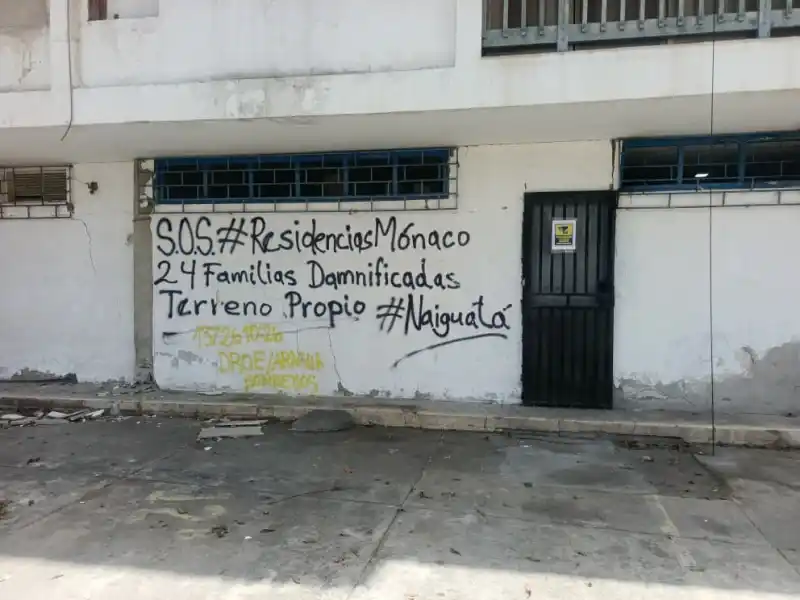 Sin turismo ni ayuda gubernamental, Naiguatá lucha sola para superar el doble terremoto