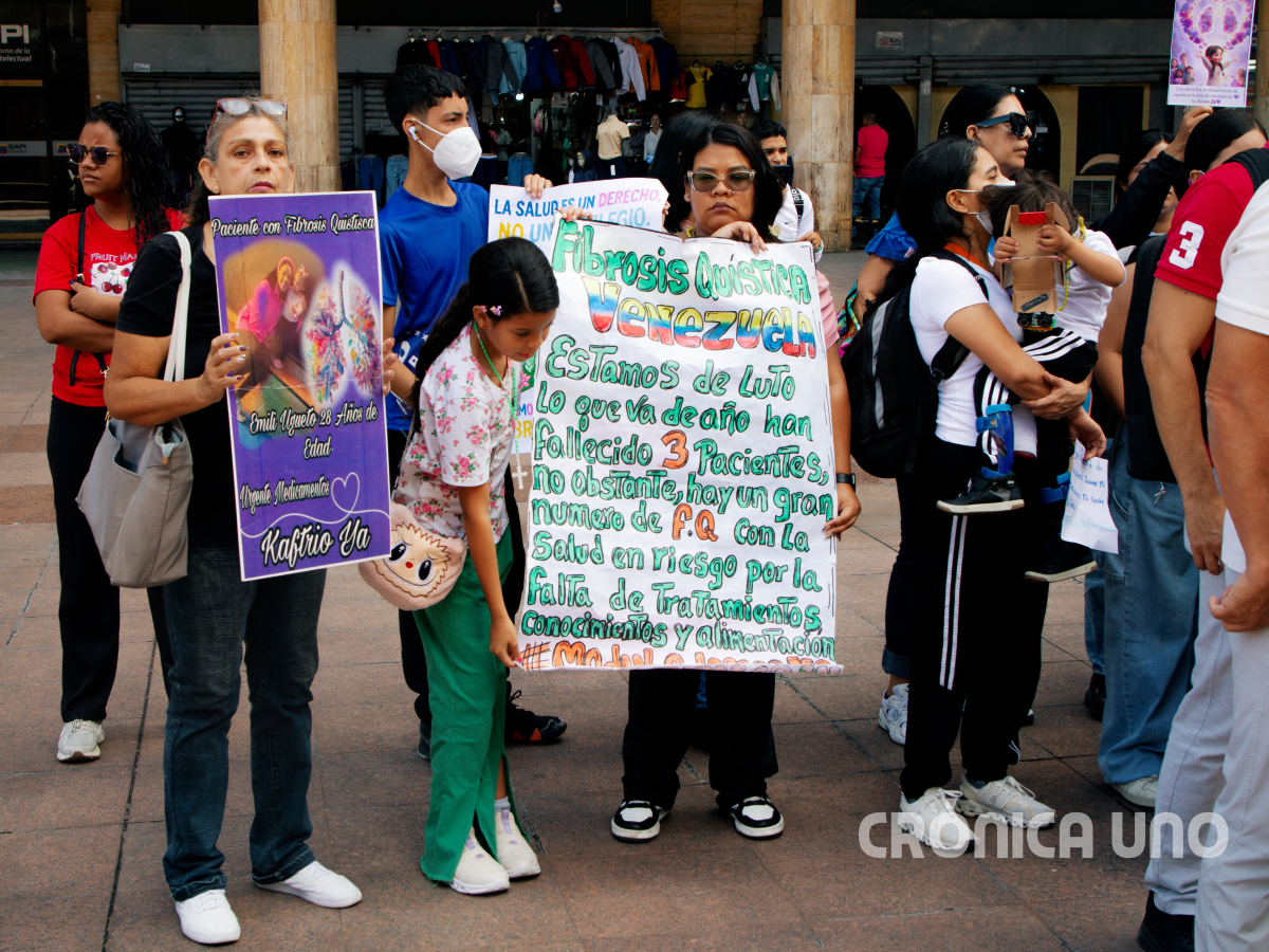 “Estamos cansados de llevar cartas al ministerio y nadie nos ayuda”, familiares de pacientes con fibrosis quística
