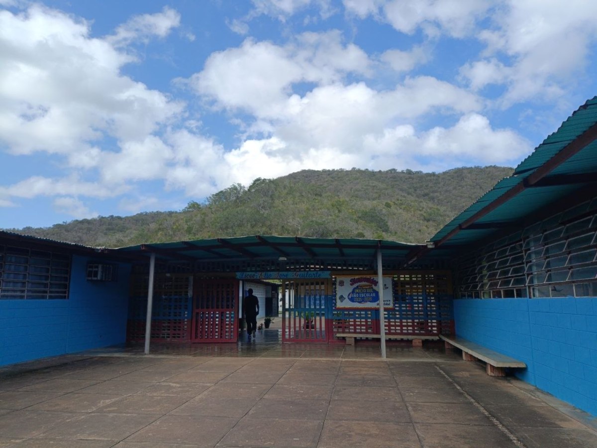 Planteles del estado Sucre iniciaron año escolar sin evaluación de estructuras tras los sismos