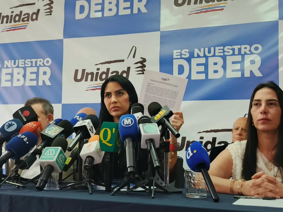 Plataforma Unitaria ratifica liderazgo de María Corina Machado y anuncia consulta nacional